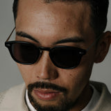 JIFUSAN #4. GLOSS BLACK × DARK GREY