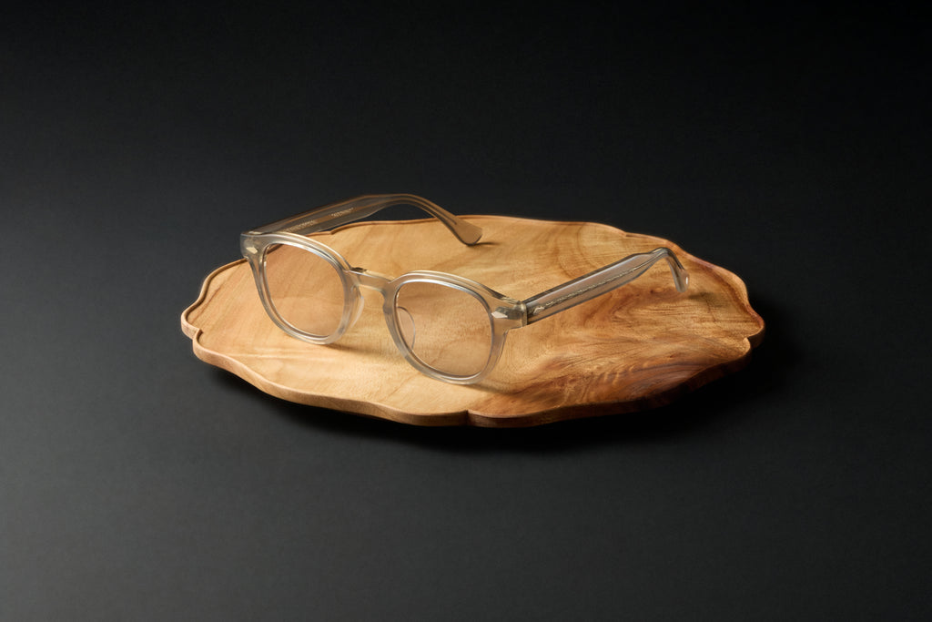 NOCHINO #42. RIKYU SHIRACHA × LIGHT BROWN to D.GREY (調光)