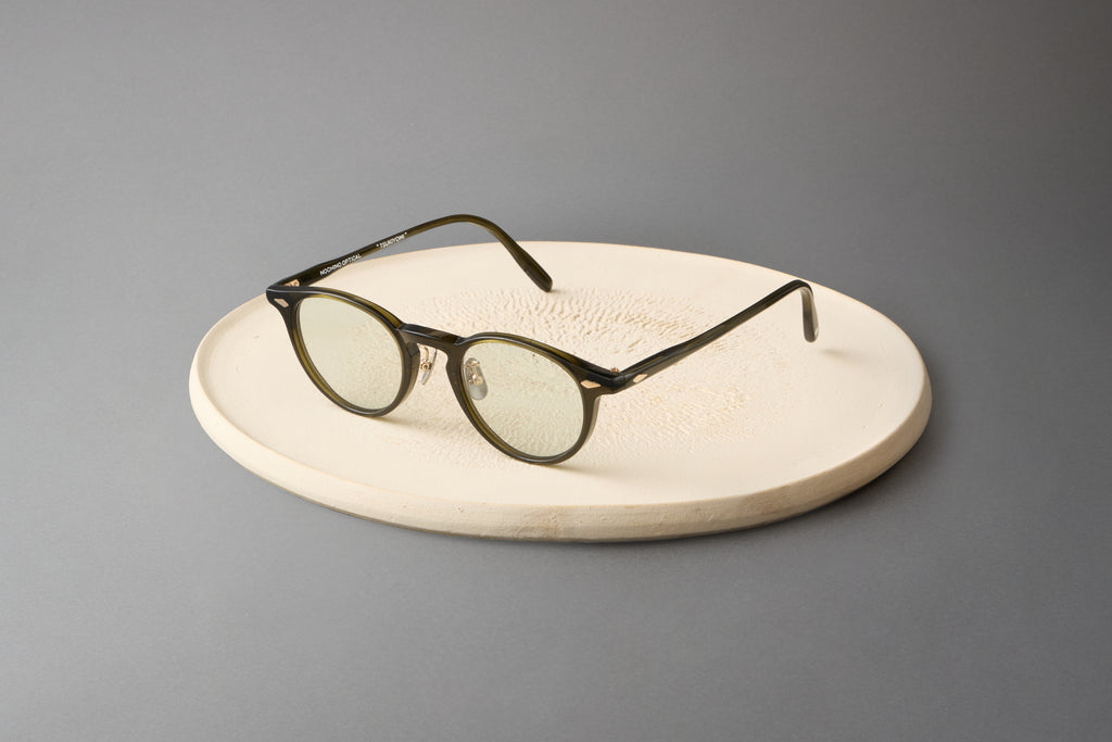 TSUKIYOMI #14. CLEAR SMOKE OLIVE × GREY GREEN to D.GREY (調光)