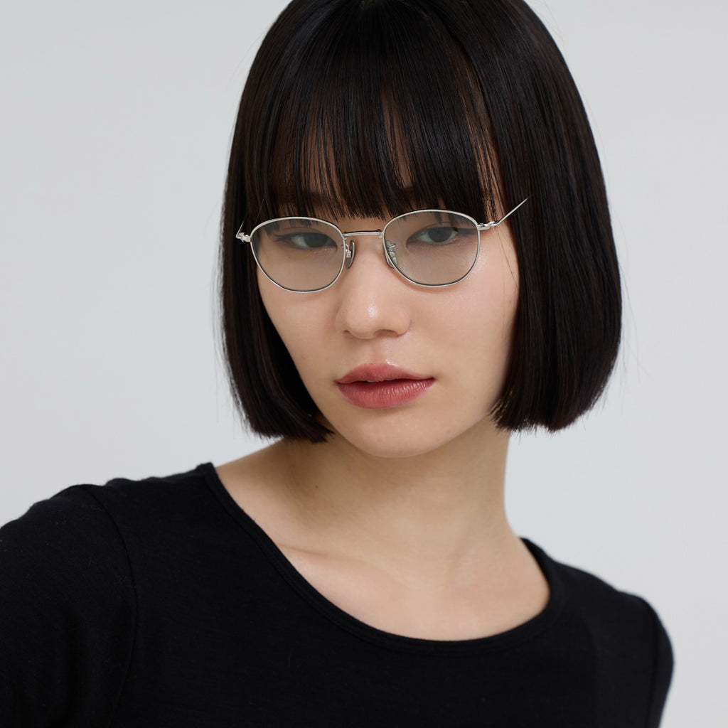 KOUGETSU #2. PLUTINUM SILVER × GREY GREEN to D.GREY (調光) – NOCHINO OPTICAL