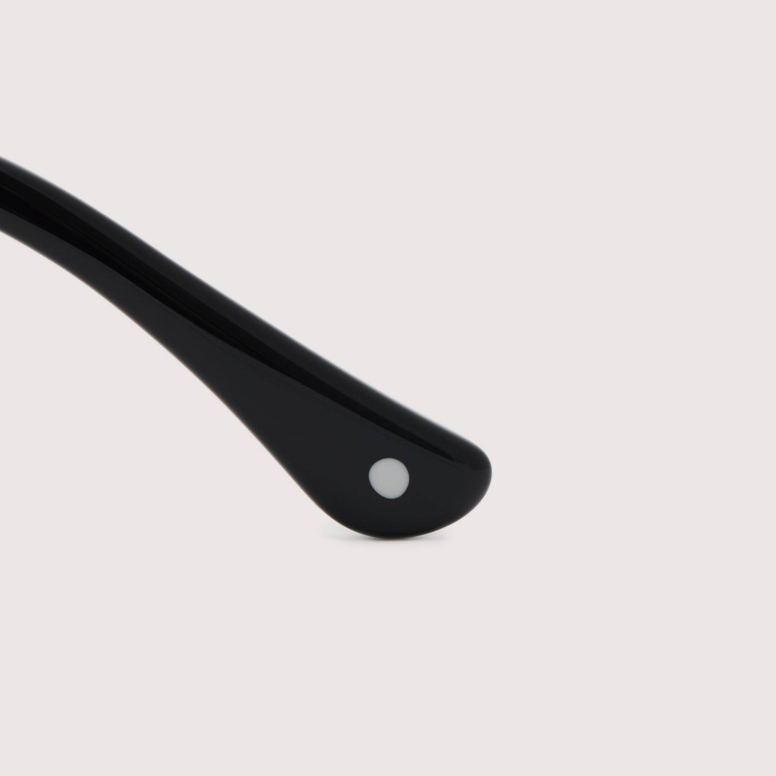 NOCHINO FR #3 GLOSS BLACK × DARK GREY 5_785319b5-6572-4b72-a9cb-