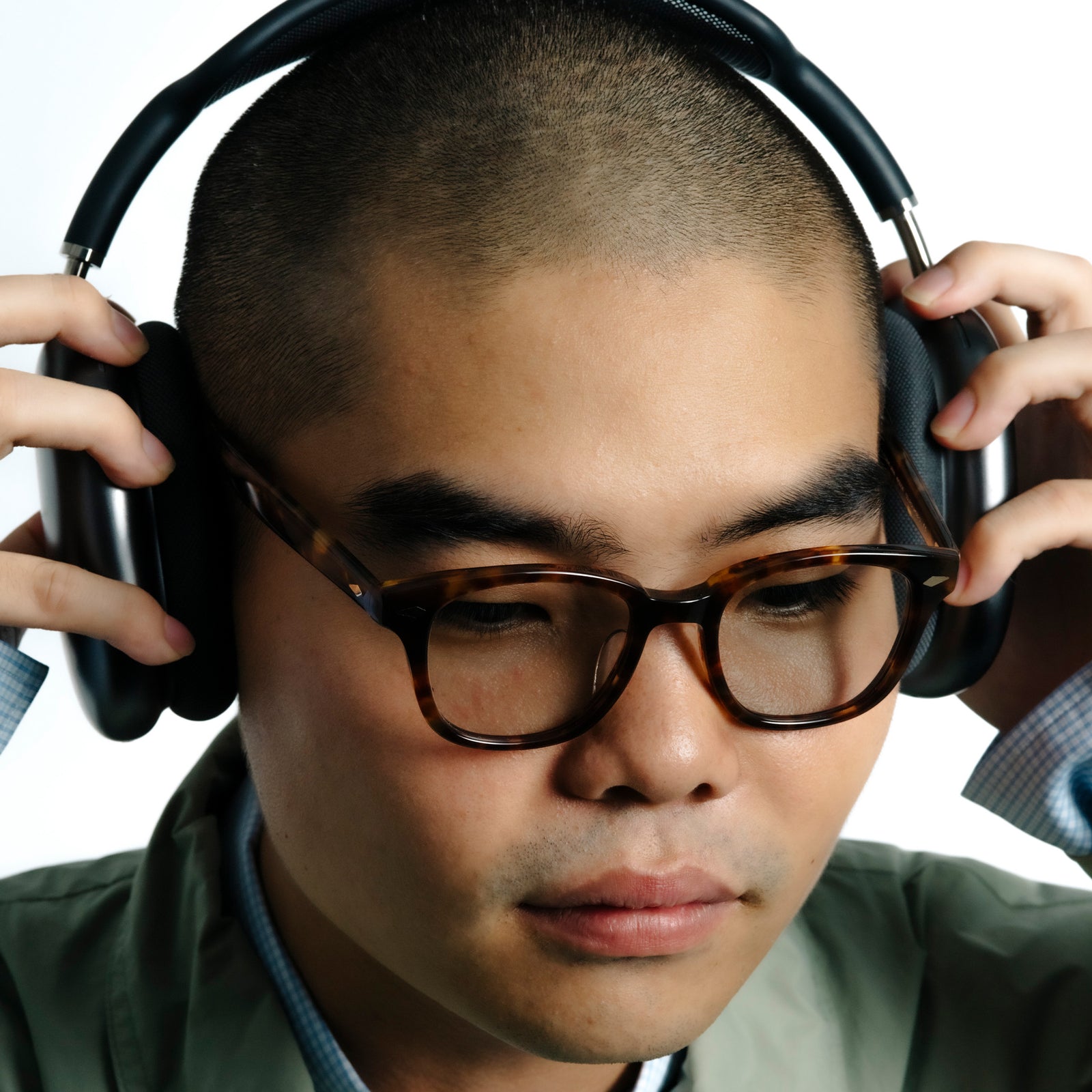 SANSUI #3. RICH AMBER × GREY GREEN to D.GREY (調光モデル